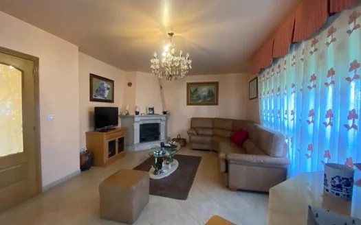 01324 – Corzos, O Carballiño