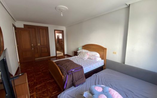 00323 – Rúa Calvo Sotelo