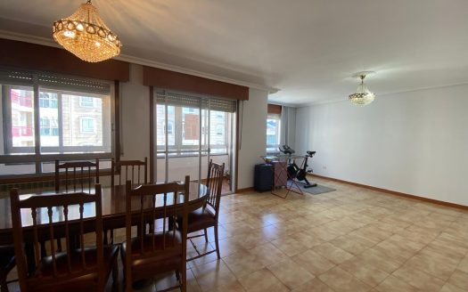 00323 – Rúa Calvo Sotelo